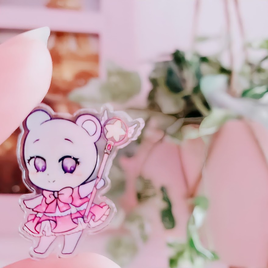 Magical girl bear Acrylic pin